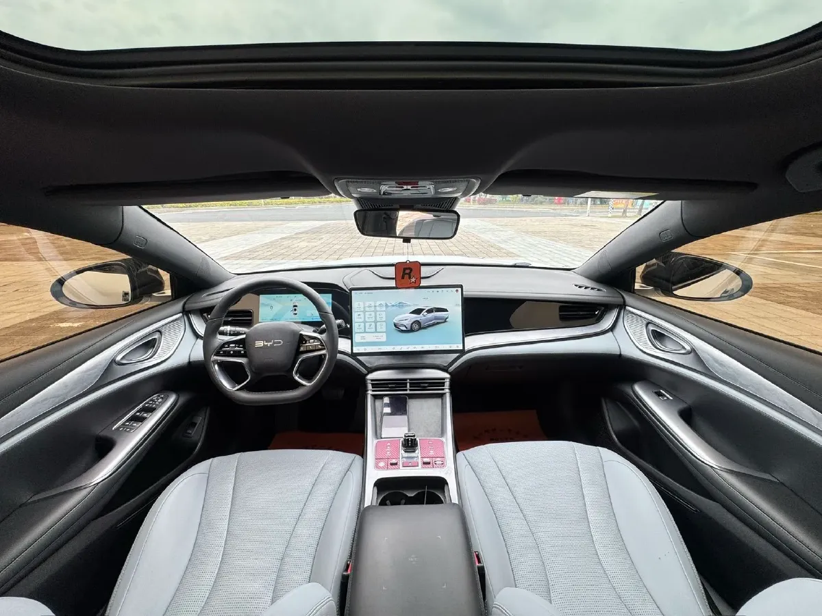 2024 BYD Seal 1.5L 110HP L4 E-CVT PHEV 17.6KWH,autocango,china used car exporter,china ev exporter,chinese used car exporter,chinese used ev exporter