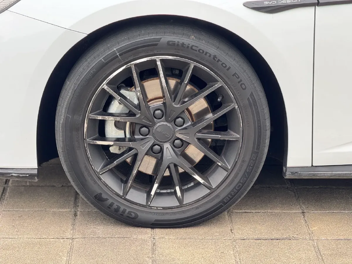 2024 BYD Seal 1.5L 110HP L4 E-CVT PHEV 17.6KWH,autocango,china used car exporter,china ev exporter,chinese used car exporter,chinese used ev exporter