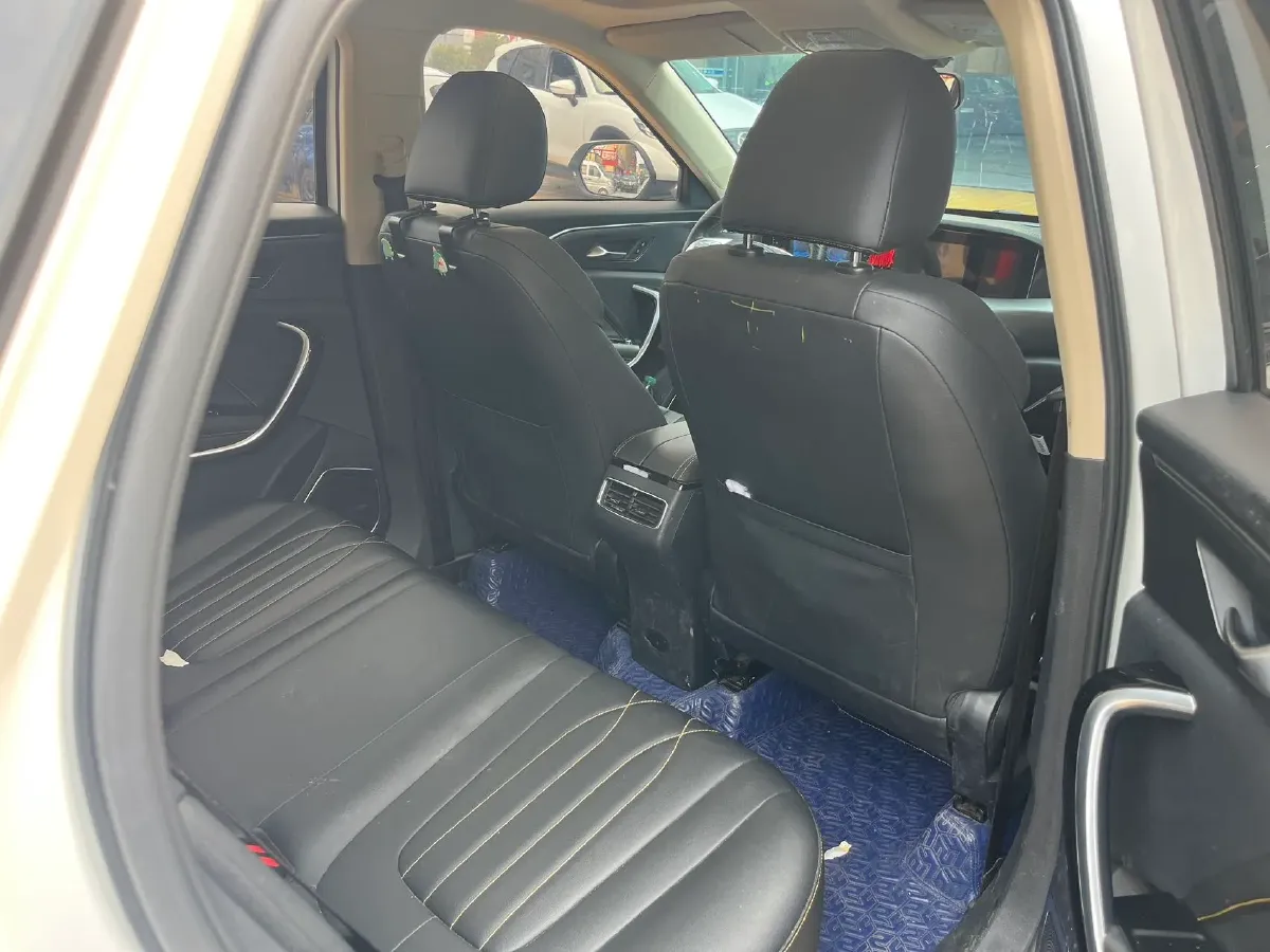 2021 Bestune T77 1.5T 169HP L4 7DCT,autocango,china used car exporter,china ev exporter,chinese used car exporter,chinese used ev exporter