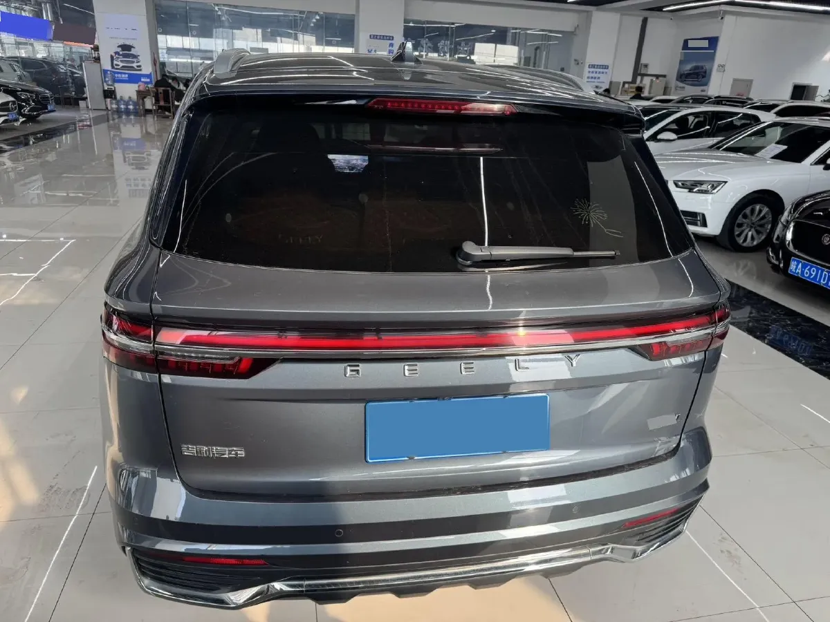 2021 Geely Monjaro 2.0T 218HP L4 7DCT,autocango,china used car exporter,china ev exporter,chinese used car exporter,chinese used ev exporter