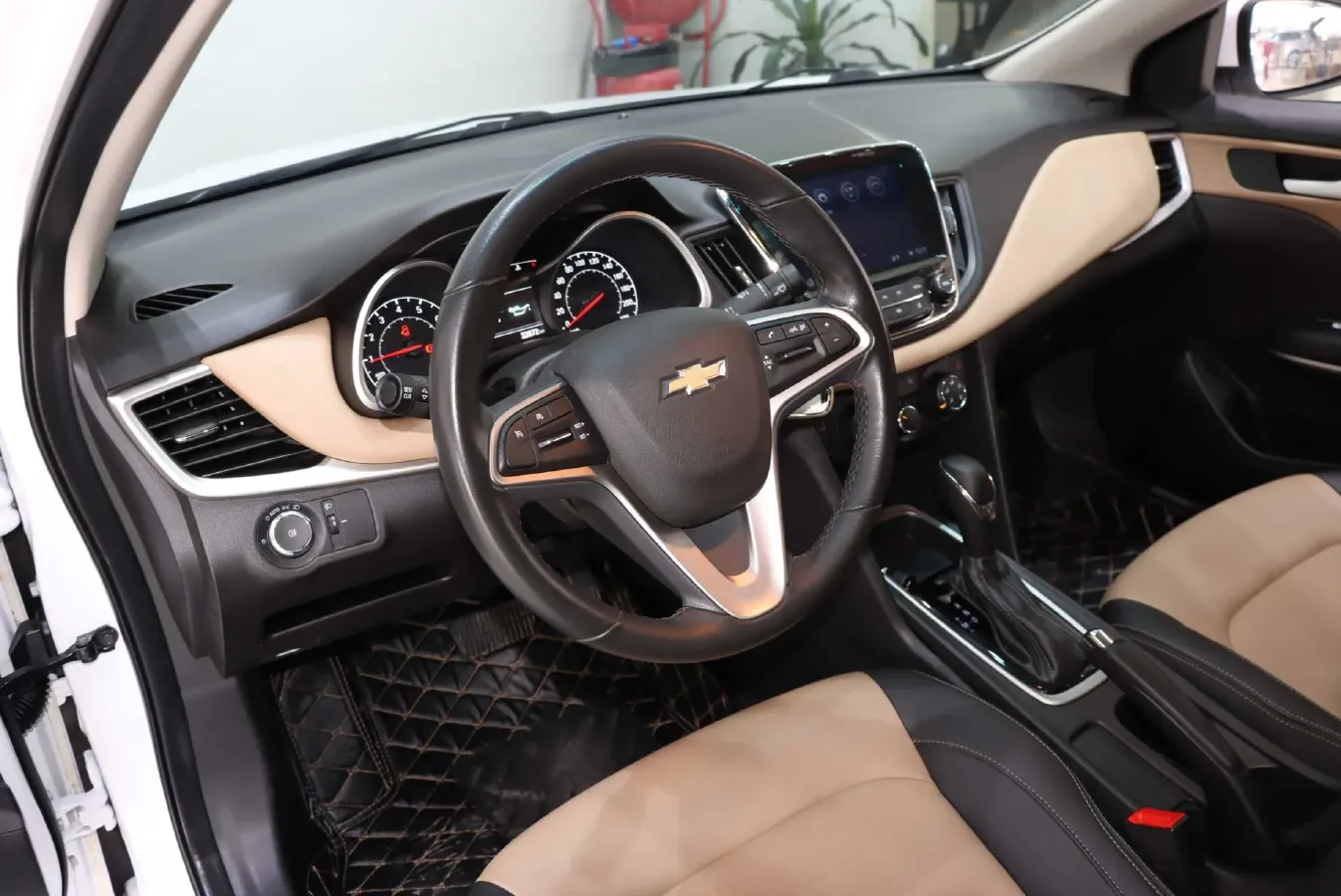 2022 Chevrolet Monza 1.5L 113HP L4 6AT,autocango,china used car exporter,china ev exporter,chinese used car exporter,chinese used ev exporter