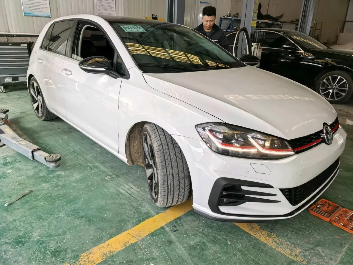 2020 Volkswagen Golf 1.4T 150HP L4 7DCT,autocango,china used car exporter,china ev exporter,chinese used car exporter,chinese used ev exporter