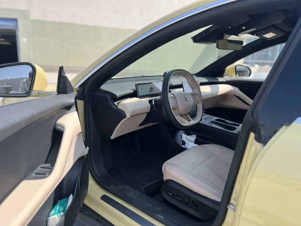 2023 NIO ET5T BEV 75KWH,autocango,china used car exporter,china ev exporter,chinese used car exporter,chinese used ev exporter