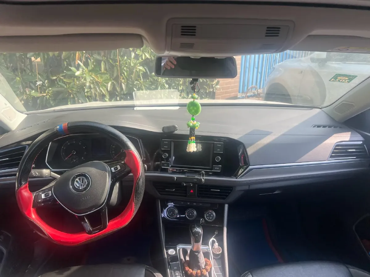 2020 Volkswagen Sagitar 1.2T 116HP L4 7DCT,autocango,china used car exporter,china ev exporter,chinese used car exporter,chinese used ev exporter