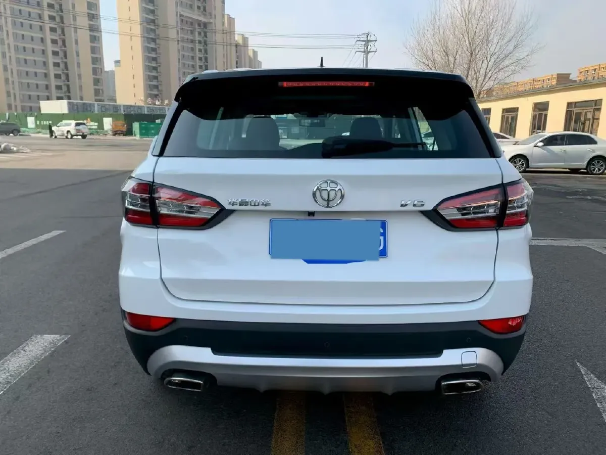 2018 Brilliance Auto V6 1.5T 150HP L4 7DCT,autocango,china used car exporter,china ev exporter,chinese used car exporter,chinese used ev exporter