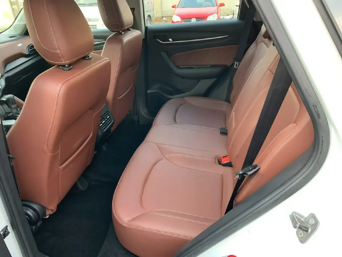 2018 Brilliance Auto V6 1.5T 150HP L4 7DCT,autocango,china used car exporter,china ev exporter,chinese used car exporter,chinese used ev exporter