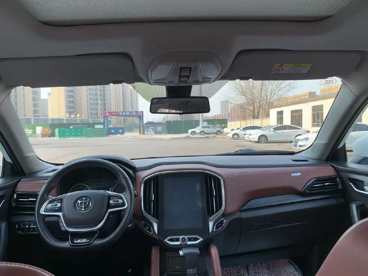 2018 Brilliance Auto V6 1.5T 150HP L4 7DCT,autocango,china used car exporter,china ev exporter,chinese used car exporter,chinese used ev exporter
