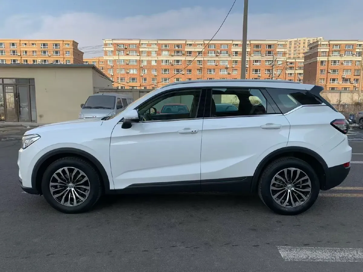 2018 Brilliance Auto V6 1.5T 150HP L4 7DCT,autocango,china used car exporter,china ev exporter,chinese used car exporter,chinese used ev exporter