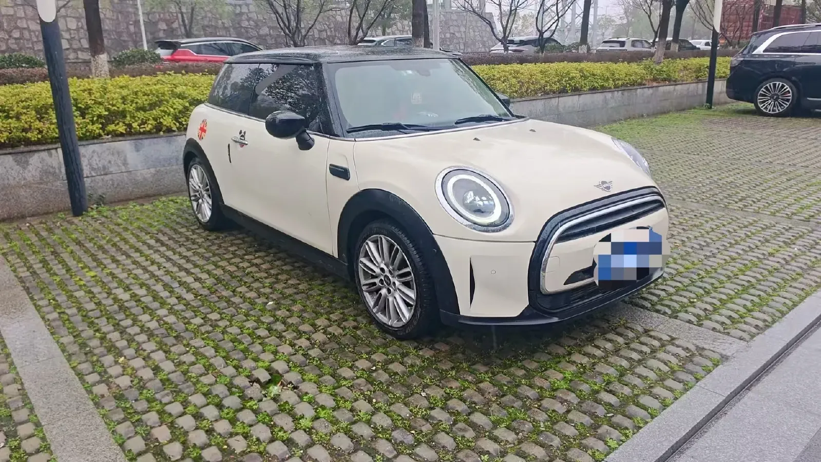 2022 MINI MINI 1.5T 136HP L3 7DCT,autocango,china used car exporter,china ev exporter,chinese used car exporter,chinese used ev exporter