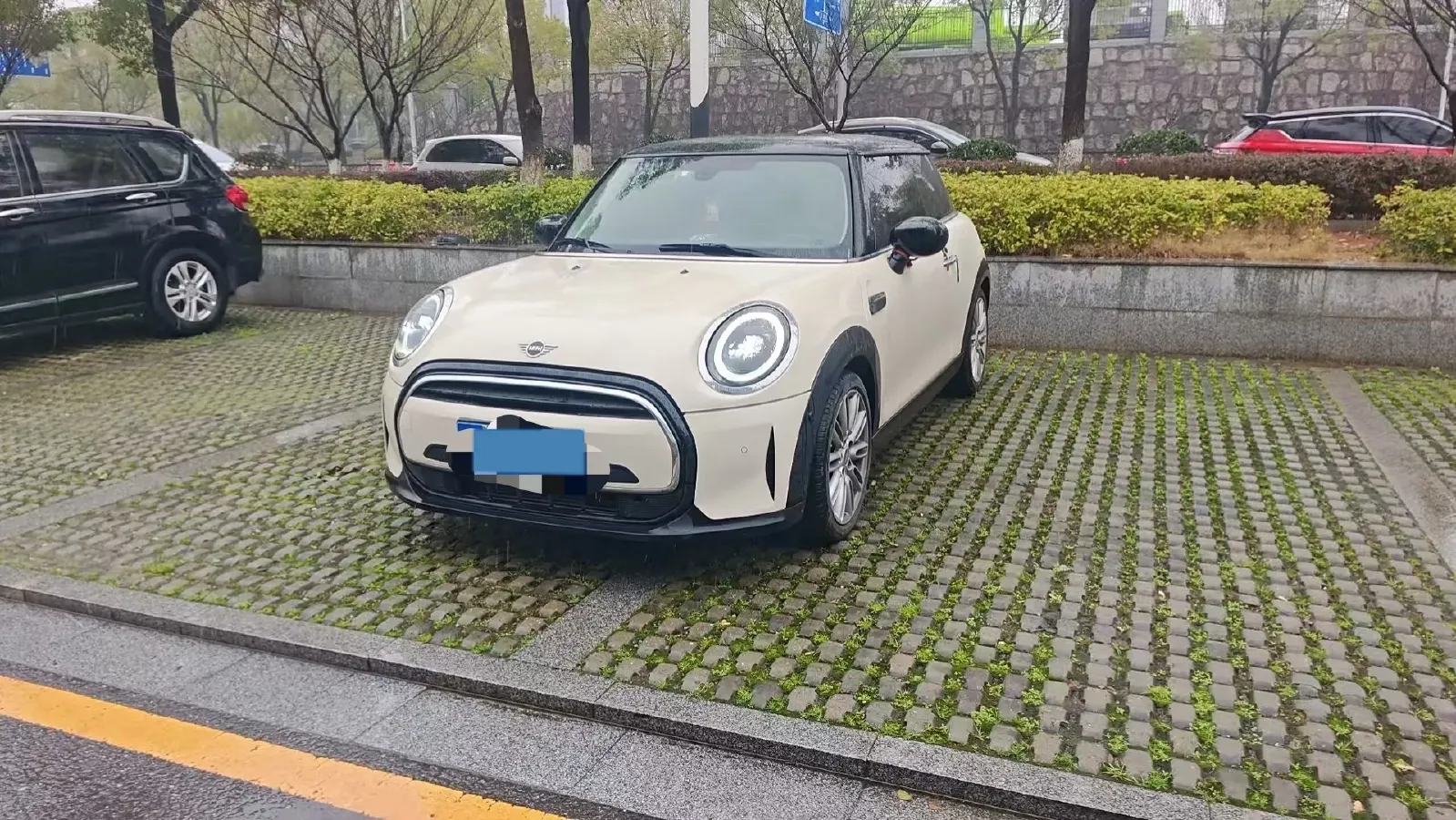 2022 MINI MINI 1.5T 136HP L3 7DCT,autocango,china used car exporter,china ev exporter,chinese used car exporter,chinese used ev exporter
