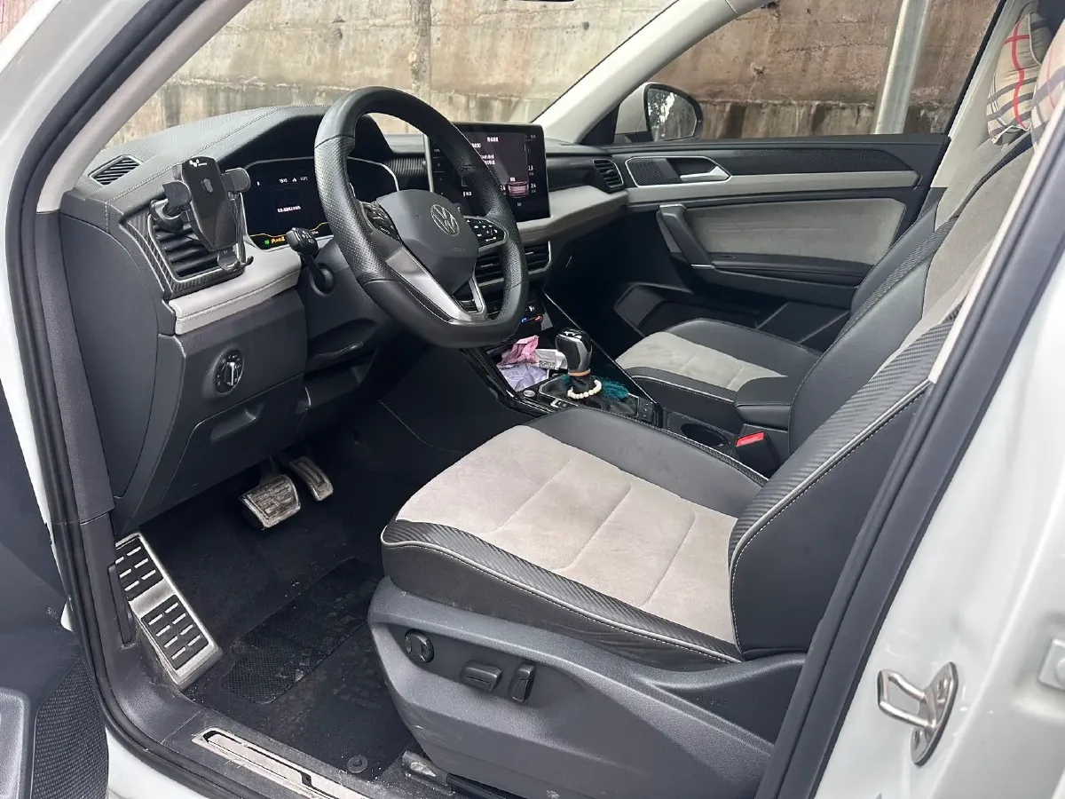 2023 Volkswagen Tayron X 2.0T 186HP L4 7DCT,autocango,china used car exporter,china ev exporter,chinese used car exporter,chinese used ev exporter