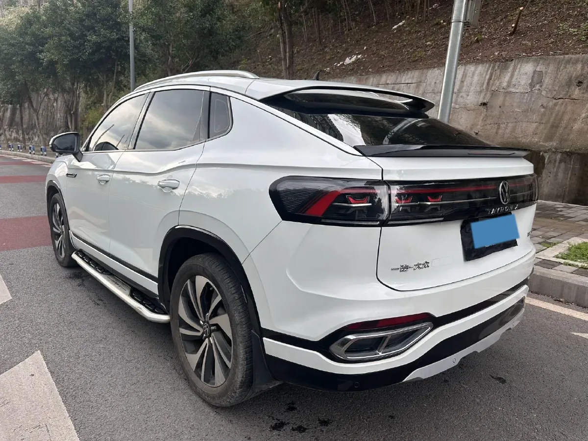 2023 Volkswagen Tayron X 2.0T 186HP L4 7DCT,autocango,china used car exporter,china ev exporter,chinese used car exporter,chinese used ev exporter