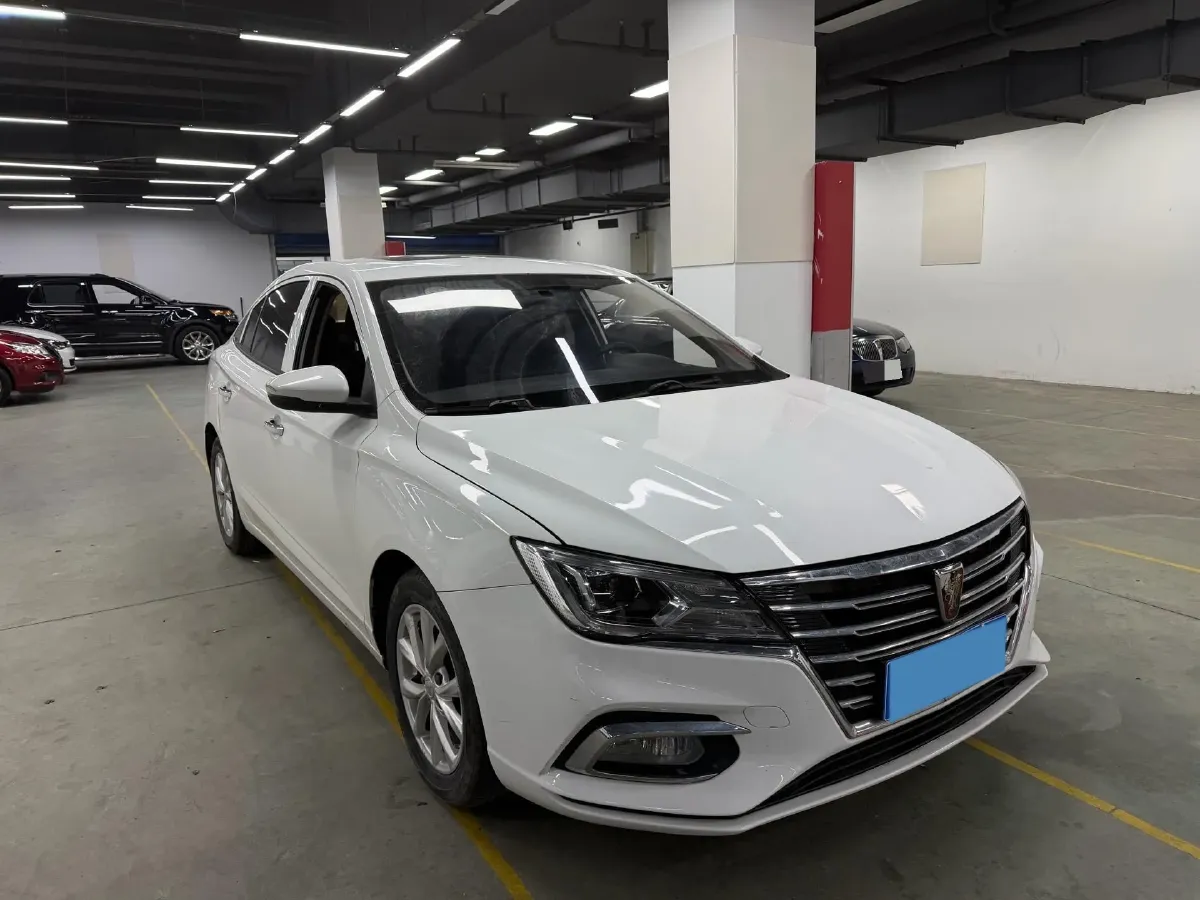 2020 Roewe i5 1.5L 120HP L4 CVT,autocango,china used car exporter,china ev exporter,chinese used car exporter,chinese used ev exporter