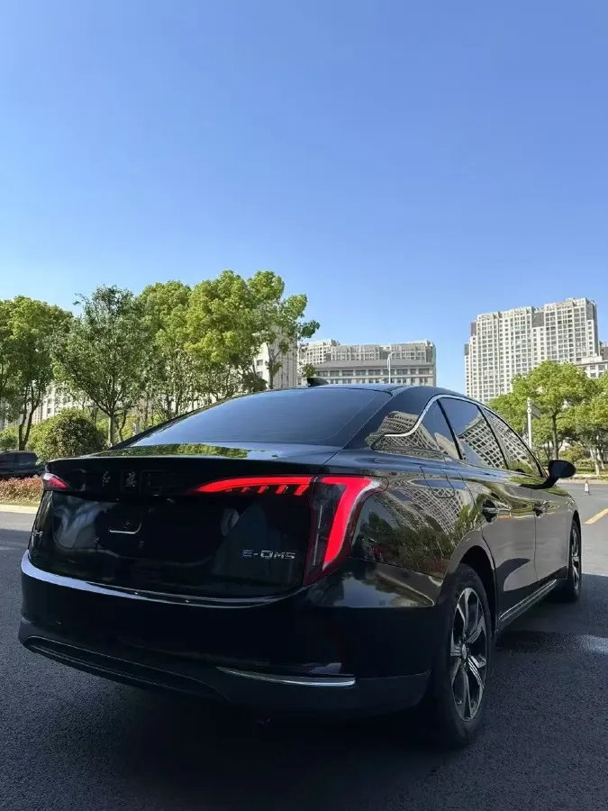 2024 HongQi E-QM5 BEV 60KWH,autocango,china used car exporter,china ev exporter,chinese used car exporter,chinese used ev exporter