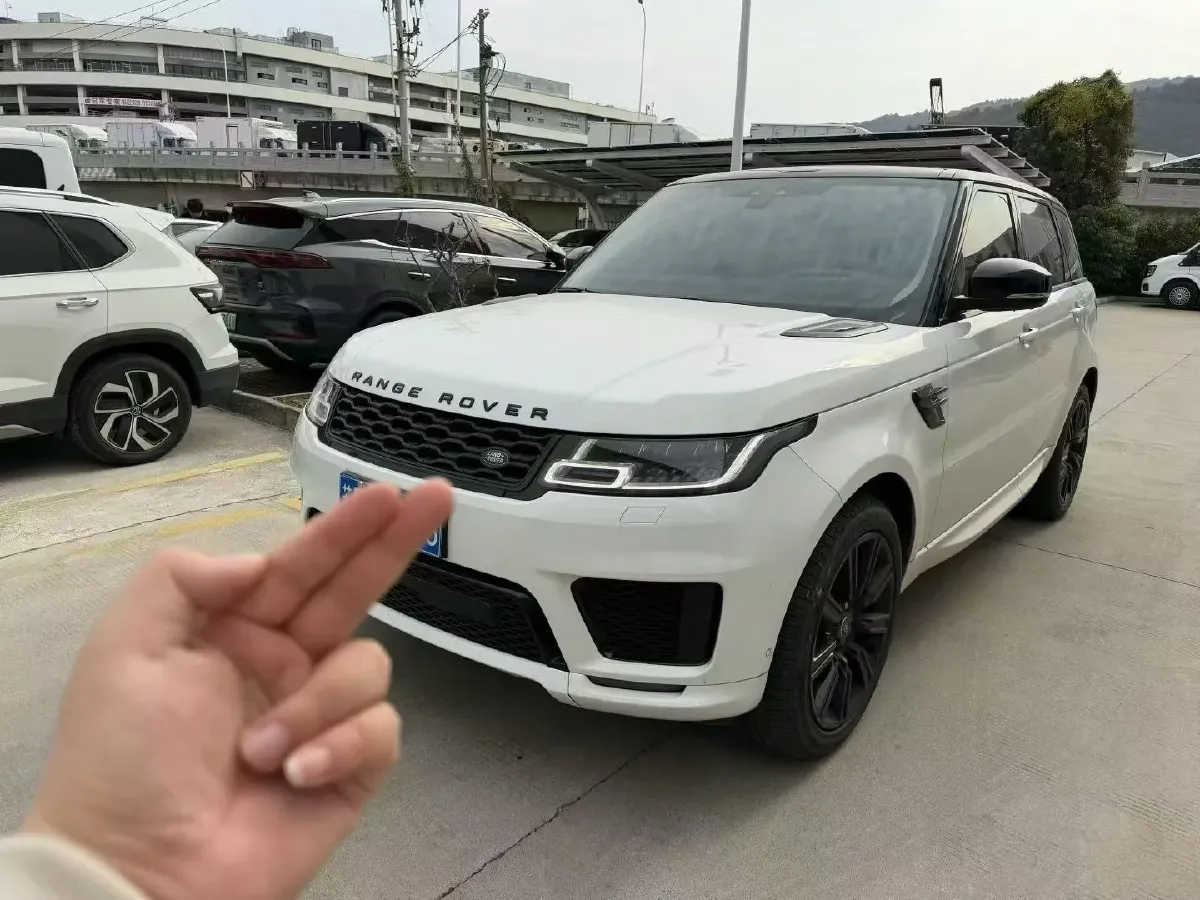 2021 Land Rover Range Rover Sport 3.0T 360HP L6 8AT,autocango,china used car exporter,china ev exporter,chinese used car exporter,chinese used ev exporter