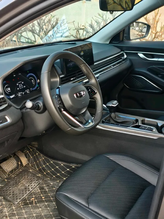 2022 Geely Emgrand 1.5L 114HP L4 CVT,autocango,china used car exporter,china ev exporter,chinese used car exporter,chinese used ev exporter