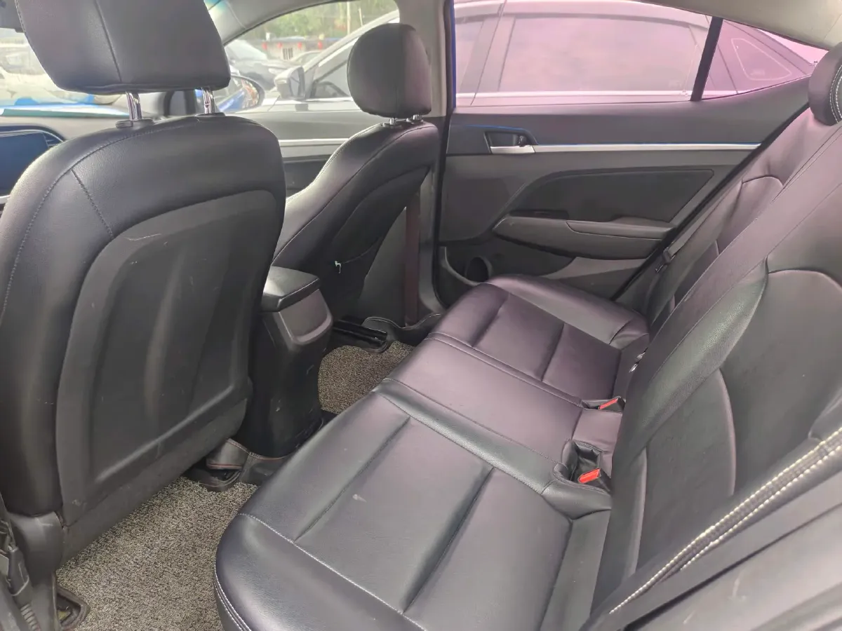 2016 Hyundai Elantra 1.6L 130HP L4 6AT,autocango,china used car exporter,china ev exporter,chinese used car exporter,chinese used ev exporter