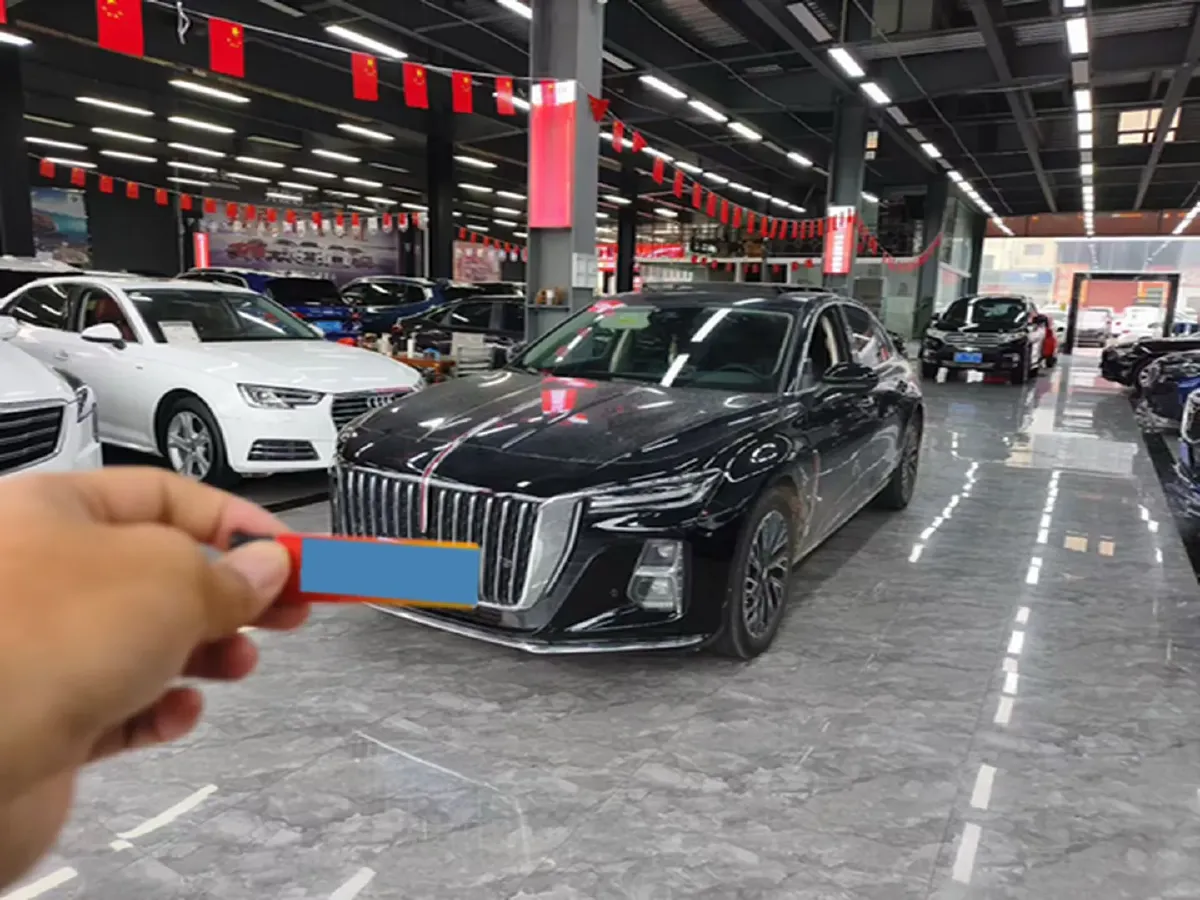 2025 HongQi H5 1.5T 169HP L4 1DHT Hybrid,autocango,china used car exporter,china ev exporter,chinese used car exporter,chinese used ev exporter