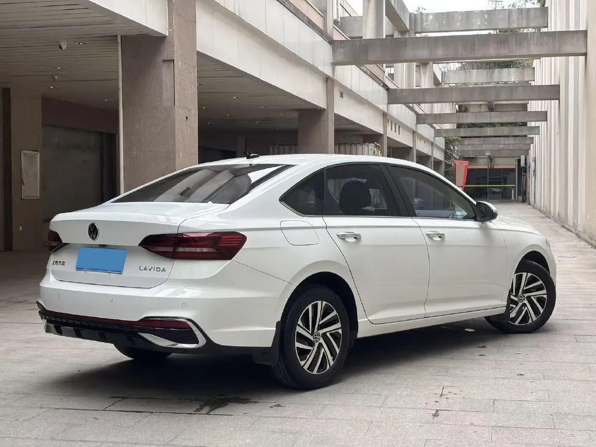 2024 Volkswagen Lavida 1.5L 110HP L4 6AT,autocango,china used car exporter,china ev exporter,chinese used car exporter,chinese used ev exporter
