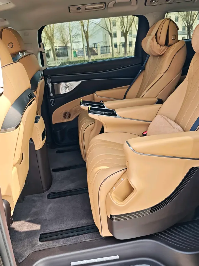 2024 Denza D9 1.5T 139HP L4 E-CVT PHEV 40KWH,autocango,china used car exporter,china ev exporter,chinese used car exporter,chinese used ev exporter