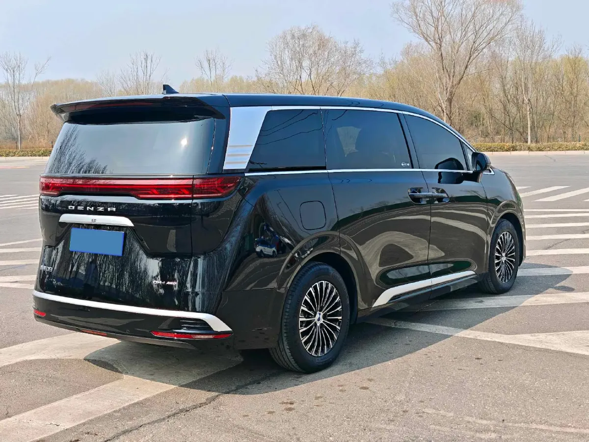 2024 Denza D9 1.5T 139HP L4 E-CVT PHEV 40KWH,autocango,china used car exporter,china ev exporter,chinese used car exporter,chinese used ev exporter