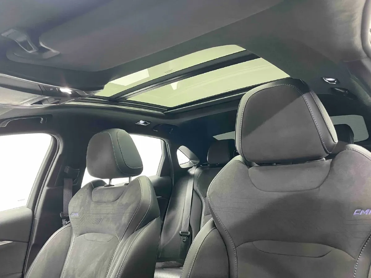 2024 Geely Preface 2.0T 190HP L4 7DCT,autocango,china used car exporter,china ev exporter,chinese used car exporter,chinese used ev exporter