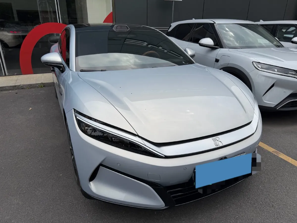 2025 BYD HanL BEV,autocango,china used car exporter,china ev exporter,chinese used car exporter,chinese used ev exporter