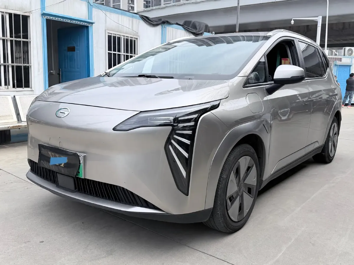 2024 Leapmotor C11 1.5L 95HP L4 REEV 43.74KWH,autocango,china used car exporter,china ev exporter,chinese used car exporter,chinese used ev exporter