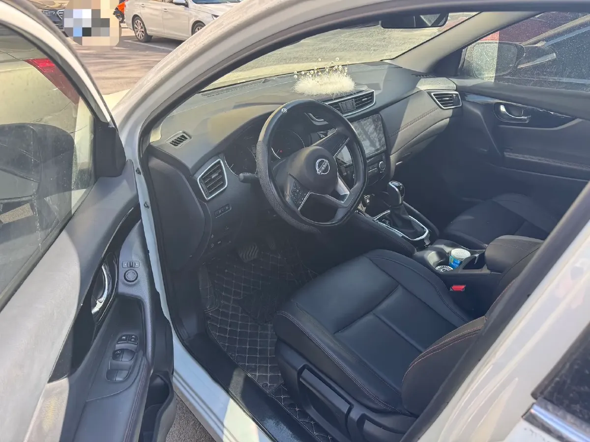 2023 Nissan Qashqai 2.0L 151HP L4 CVT,autocango,china used car exporter,china ev exporter,chinese used car exporter,chinese used ev exporter