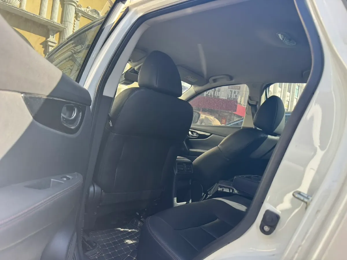 2023 Nissan Qashqai 2.0L 151HP L4 CVT,autocango,china used car exporter,china ev exporter,chinese used car exporter,chinese used ev exporter
