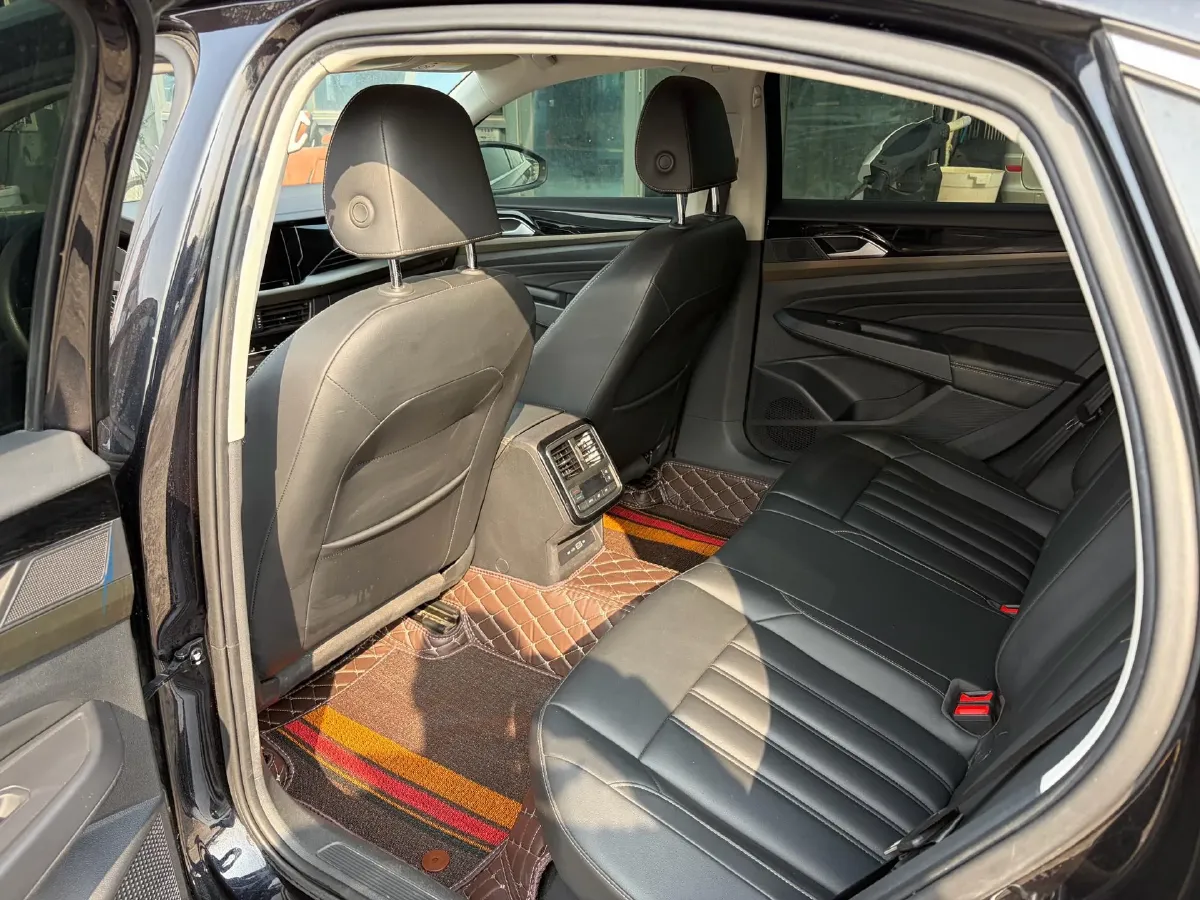 2021 Volkswagen Passat 1.4T 150HP L4 7DCT,autocango,china used car exporter,china ev exporter,chinese used car exporter,chinese used ev exporter