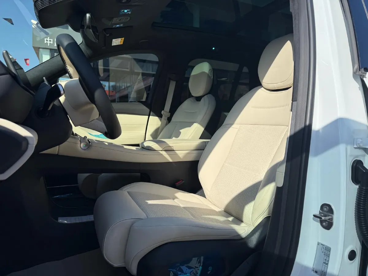 2024 NIO ES6 BEV 75KWH,autocango,china used car exporter,china ev exporter,chinese used car exporter,chinese used ev exporter