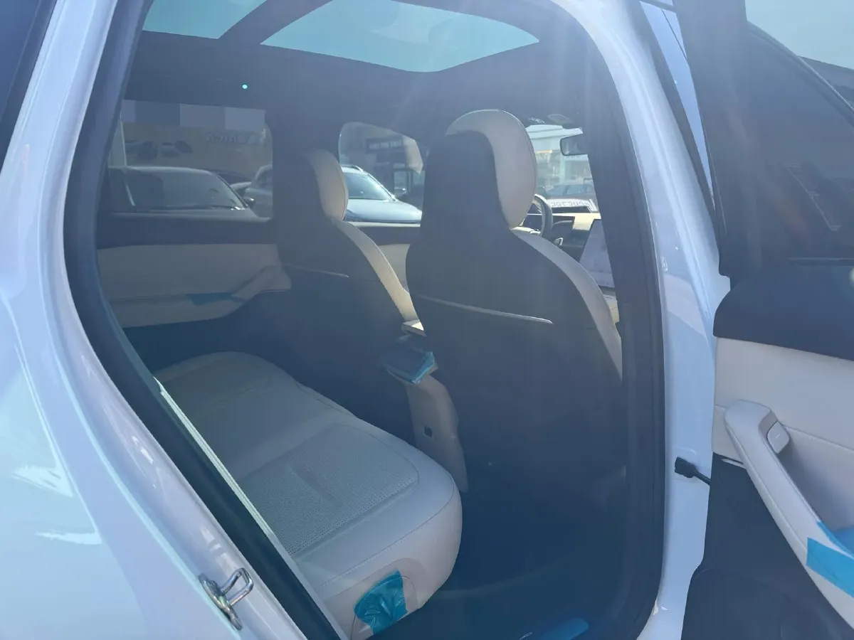 2024 NIO ES6 BEV 75KWH,autocango,china used car exporter,china ev exporter,chinese used car exporter,chinese used ev exporter