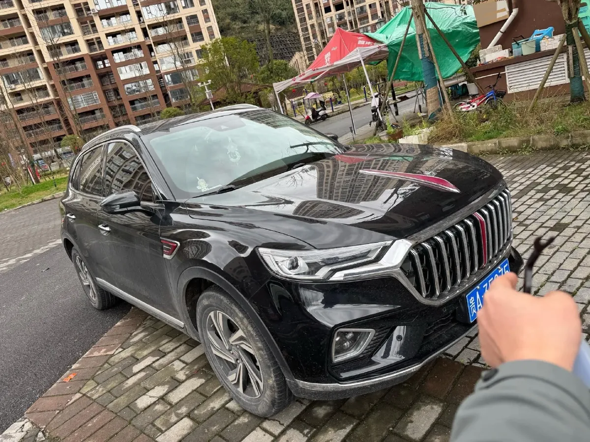 2022 HongQi HS5 2.0T 224HP L4 6AT,autocango,china used car exporter,china ev exporter,chinese used car exporter,chinese used ev exporter