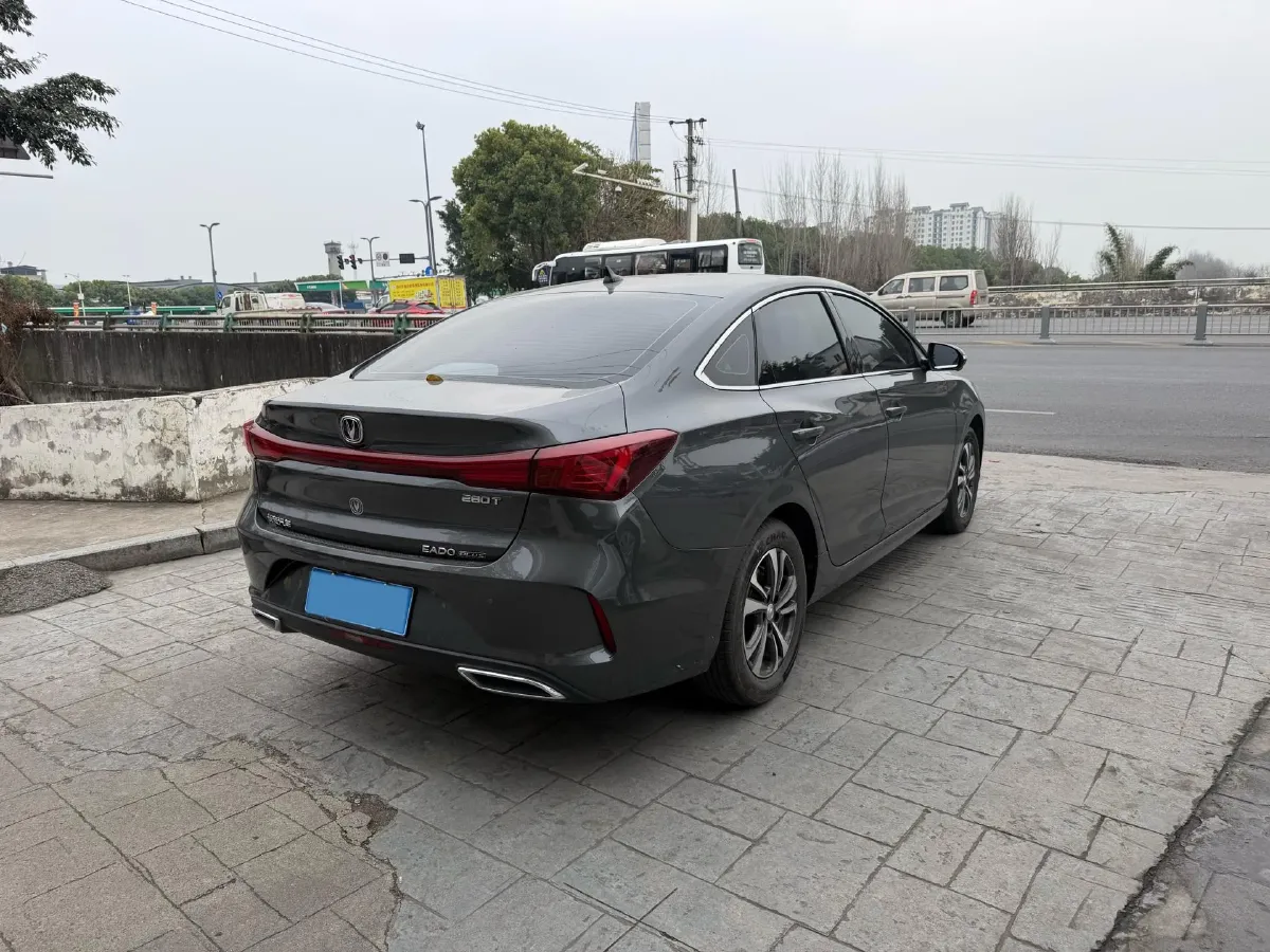 2022 ChangAn Eado 1.4T 160HP L4 7DCT,autocango,china used car exporter,china ev exporter,chinese used car exporter,chinese used ev exporter
