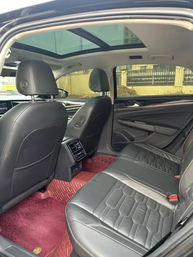 2020 Volkswagen Passat 2.0T 186HP L4 7DCT,autocango,china used car exporter,china ev exporter,chinese used car exporter,chinese used ev exporter