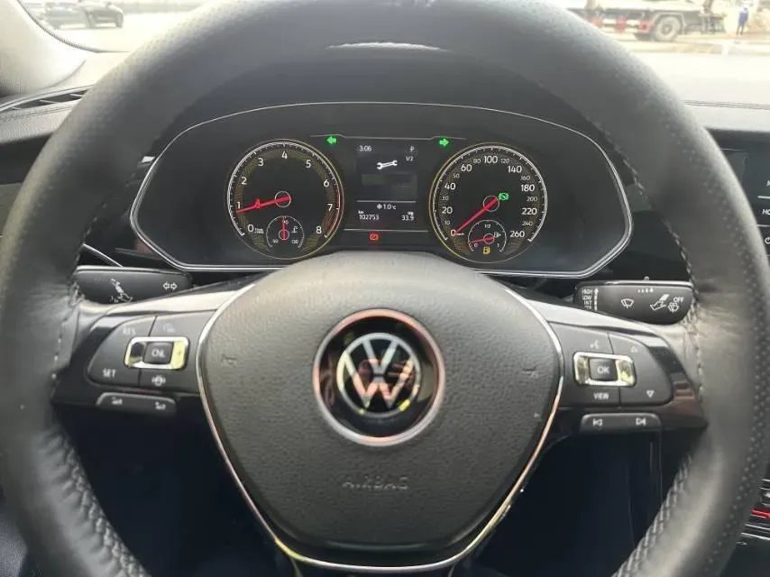 2020 Volkswagen Passat 2.0T 186HP L4 7DCT,autocango,china used car exporter,china ev exporter,chinese used car exporter,chinese used ev exporter