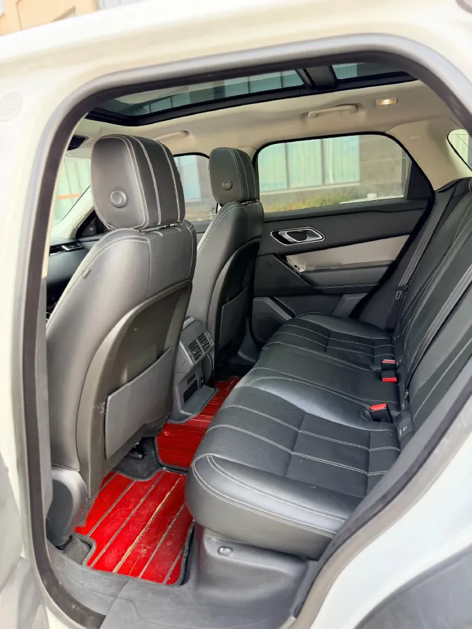 2018 Land Rover Range Rover Velar 2.0T 300HP L4 8AT,autocango,china used car exporter,china ev exporter,chinese used car exporter,chinese used ev exporter