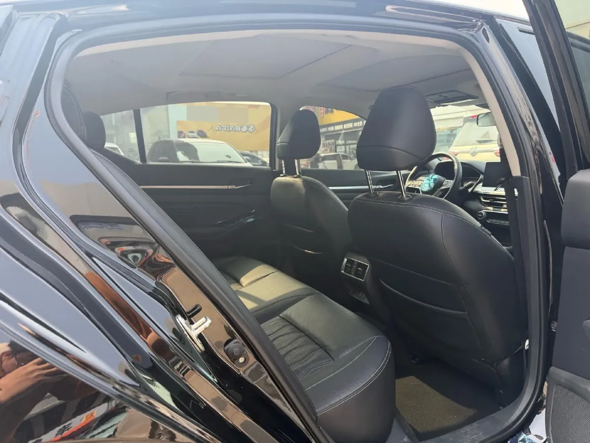 2022 Nissan Teana 2.0T 243HP L4 CVT,autocango,china used car exporter,china ev exporter,chinese used car exporter,chinese used ev exporter