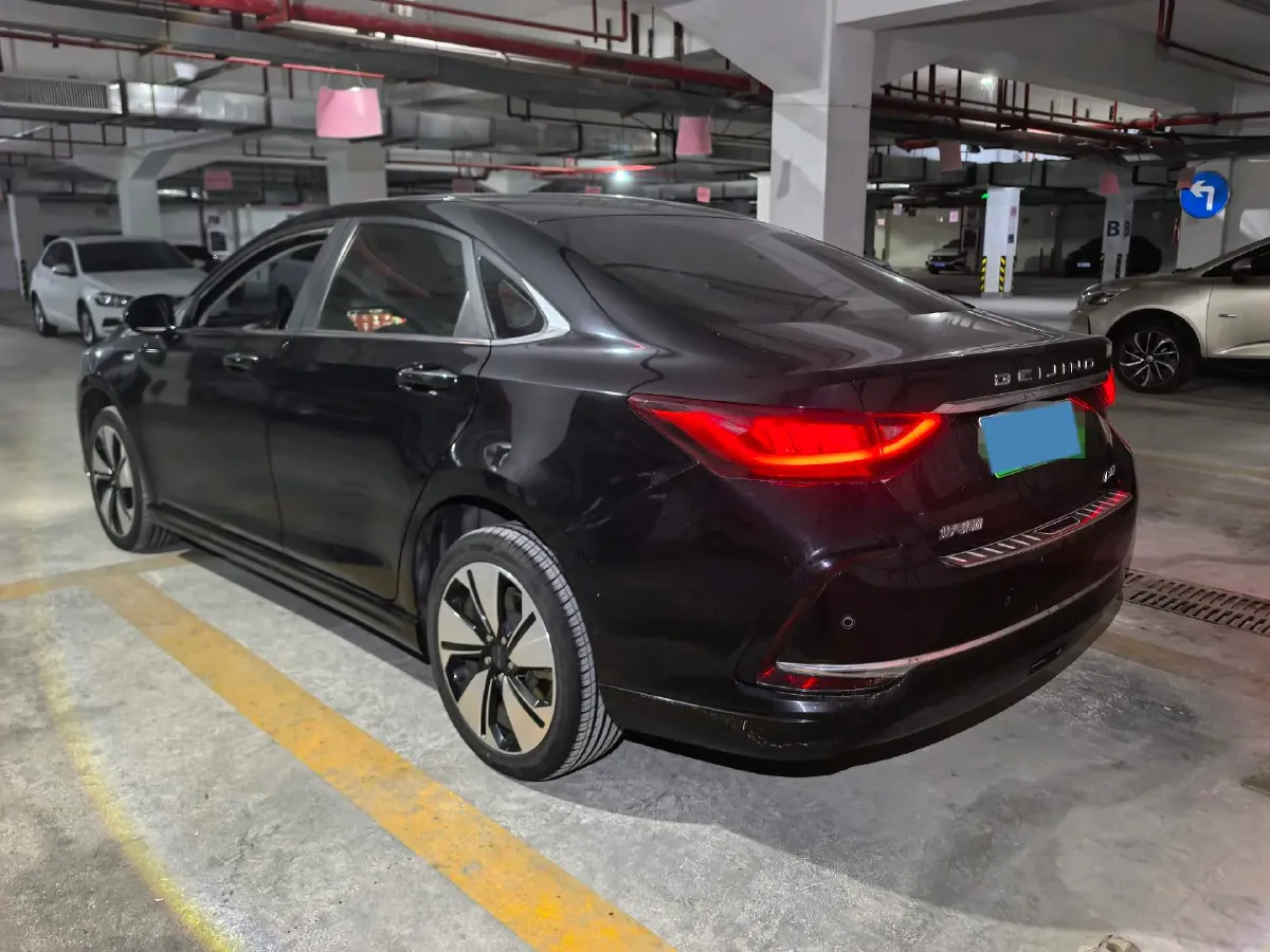 2019 BeiJing Auto EU7 BEV 60.225KWH,autocango,china used car exporter,china ev exporter,chinese used car exporter,chinese used ev exporter