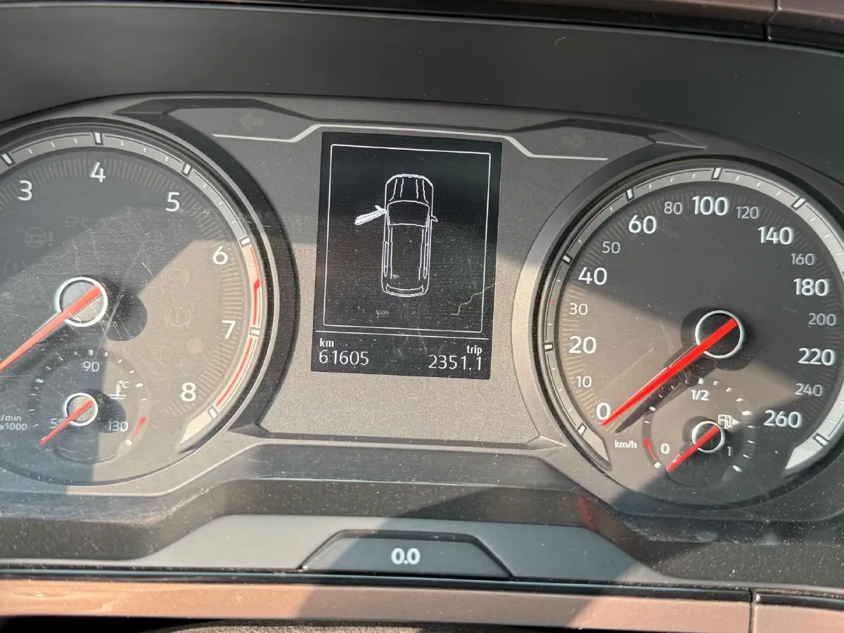 2021 Volkswagen Tharu 1.4T 150HP L4 7DCT,autocango,china used car exporter,china ev exporter,chinese used car exporter,chinese used ev exporter