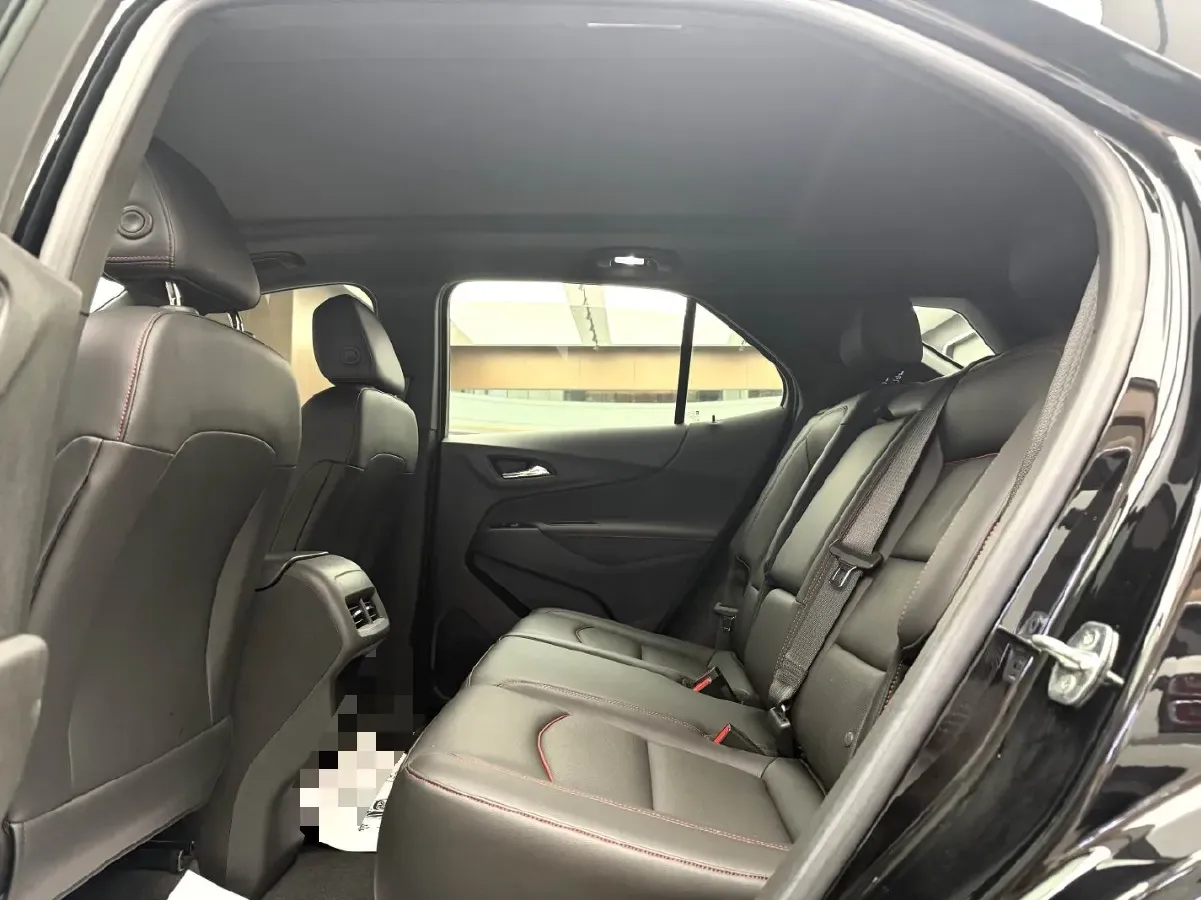 2021 Chevrolet Equinox 2.0T 237HP L4 9AT,autocango,china used car exporter,china ev exporter,chinese used car exporter,chinese used ev exporter