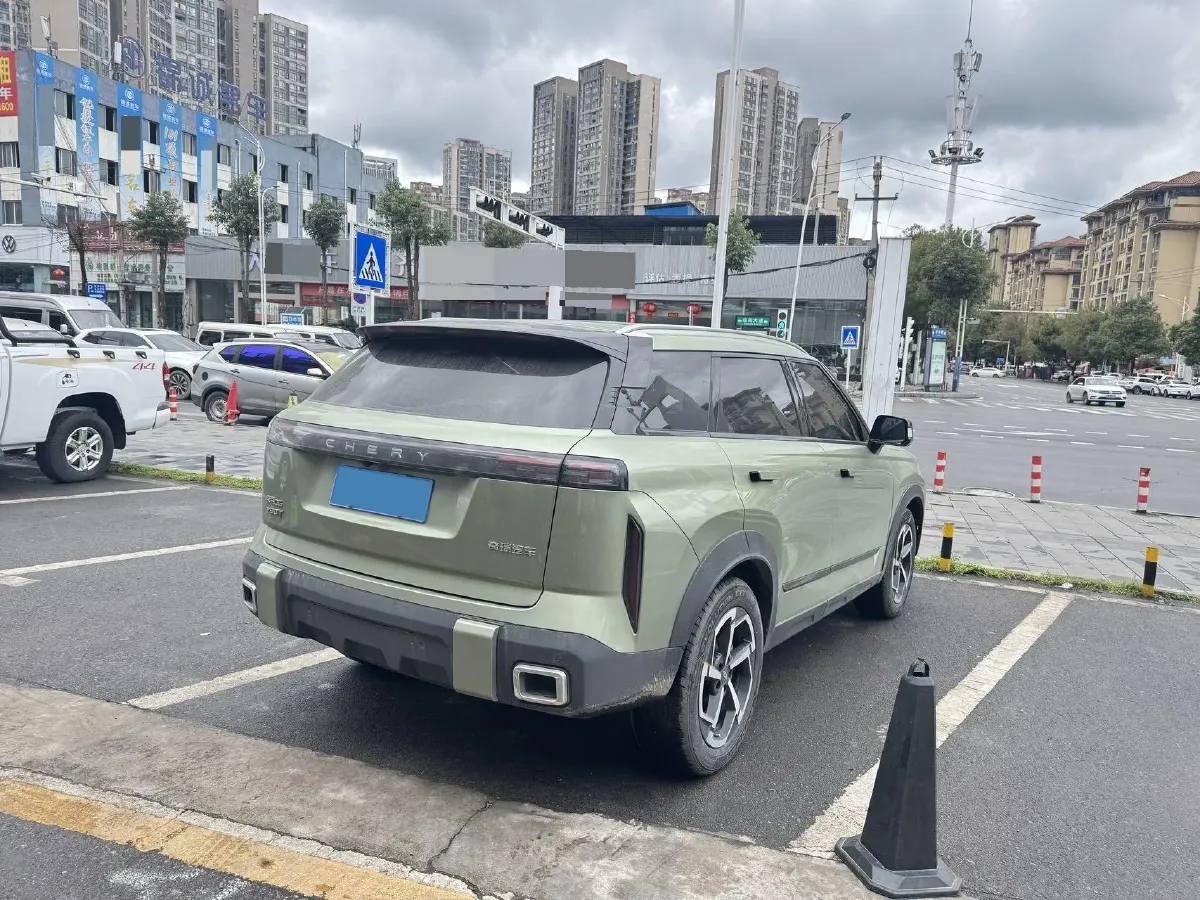 2023 Chery Exploration 06 1.6T 197HP L4 7DCT,autocango,china used car exporter,china ev exporter,chinese used car exporter,chinese used ev exporter