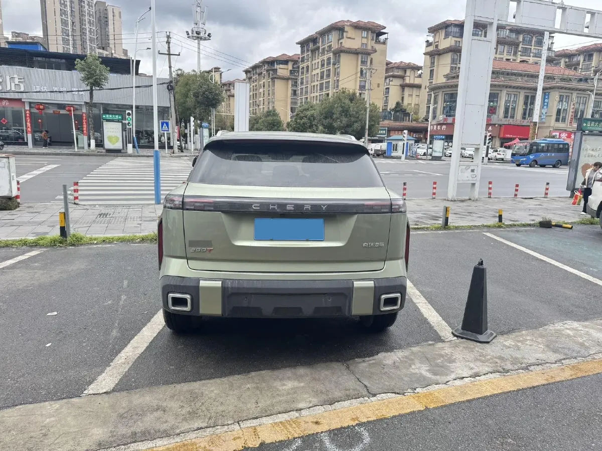 2023 Chery Exploration 06 1.6T 197HP L4 7DCT,autocango,china used car exporter,china ev exporter,chinese used car exporter,chinese used ev exporter