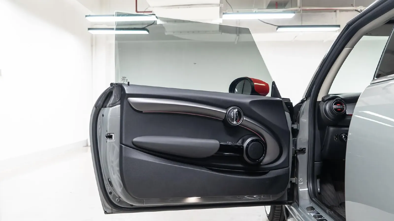 2022 MINI MINI 2.0T 192HP L4 7DCT,autocango,china used car exporter,china ev exporter,chinese used car exporter,chinese used ev exporter