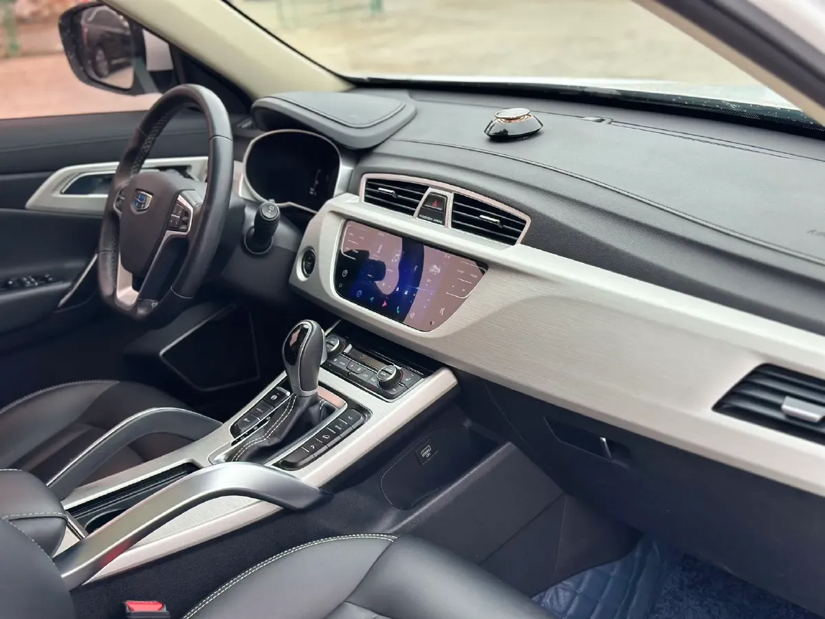 2018 Geely Azkarra 1.8T 184HP L4 6AT,autocango,china used car exporter,china ev exporter,chinese used car exporter,chinese used ev exporter