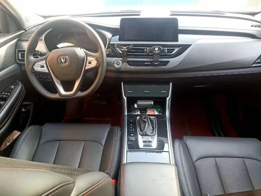 2021 ChangAn CS75 1.5T 178HP L4 7DCT,autocango,china used car exporter,china ev exporter,chinese used car exporter,chinese used ev exporter