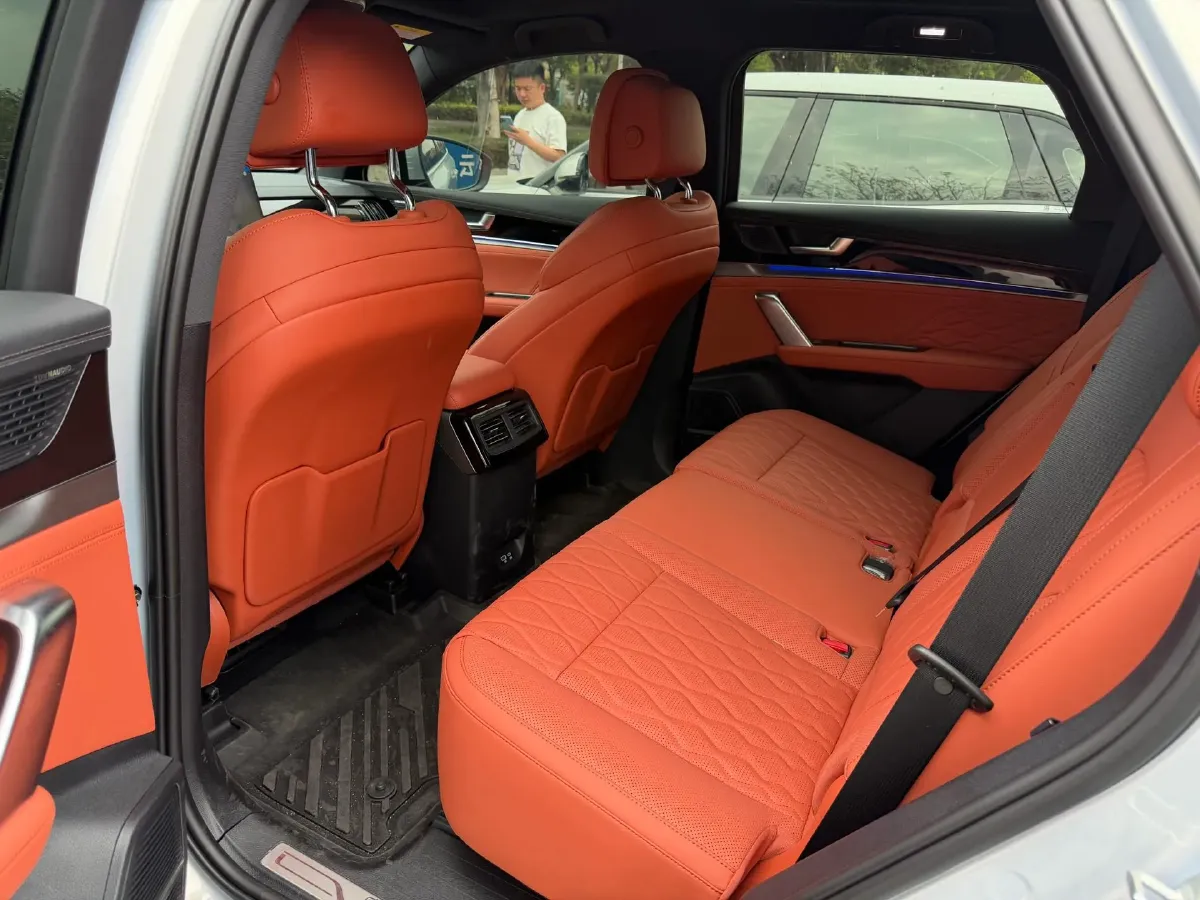 2025 BYD Tang 1.5T 156HP L4 E-CVT PHEV,autocango,china used car exporter,china ev exporter,chinese used car exporter,chinese used ev exporter