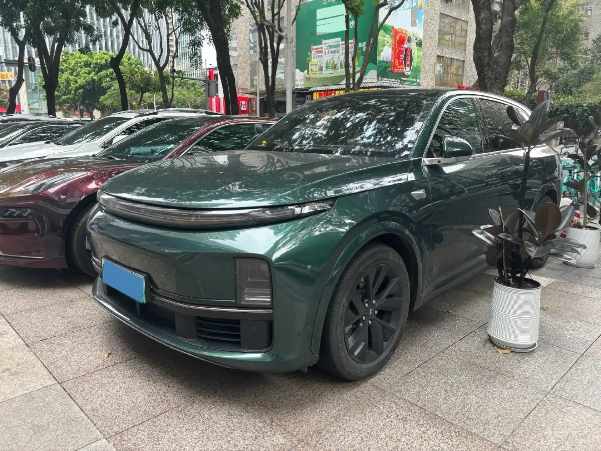 2023 Li L7 Range Extended 154HP REEV 40.9KWH,autocango,china used car exporter,china ev exporter,chinese used car exporter,chinese used ev exporter