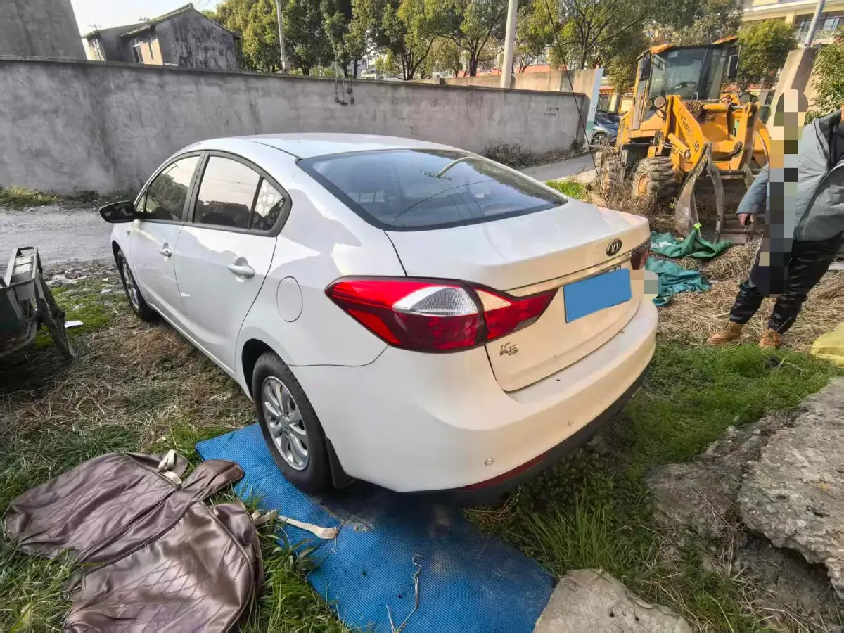 2016 Kia K3 1.6L 128HP L4 6MT,autocango,china used car exporter,china ev exporter,chinese used car exporter,chinese used ev exporter
